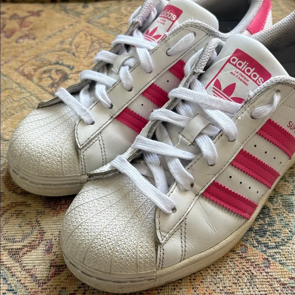 Adidas Superstar White Barbie Pink Stripes Sneakers Leather Shell Toe Women’s 6 - Picture 7 of 12